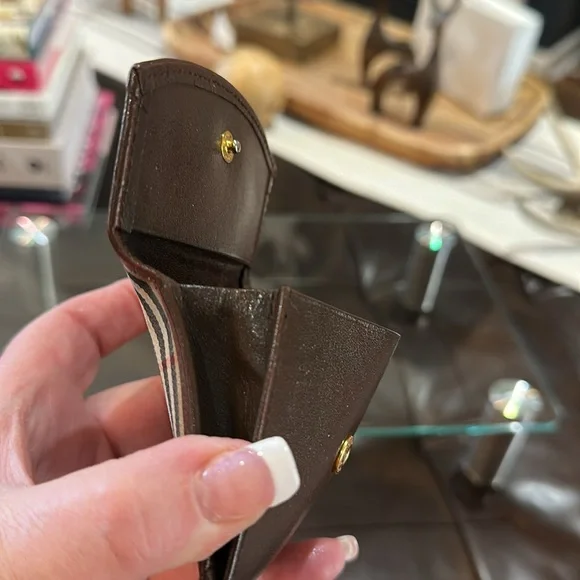 Authentic Vintage Burberry Coin Case Nova Check Shadow Horse Purse, VGUC - Picture 11 of 16